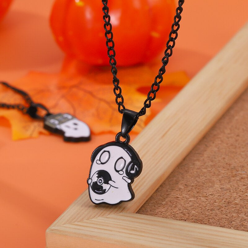 Cartoon Cute Pendent Necklace Ghost Boo Decorative Necklaces Halloween Party Clothes Jewelry Necklace Accessories for Friends