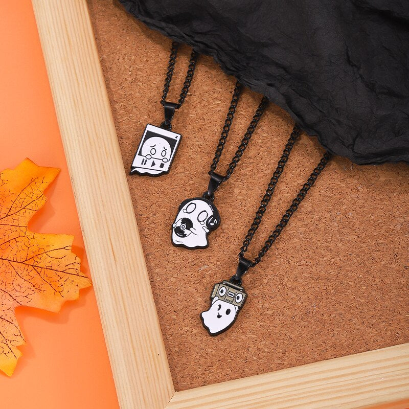 Cartoon Cute Pendent Necklace Ghost Boo Decorative Necklaces Halloween Party Clothes Jewelry Necklace Accessories for Friends